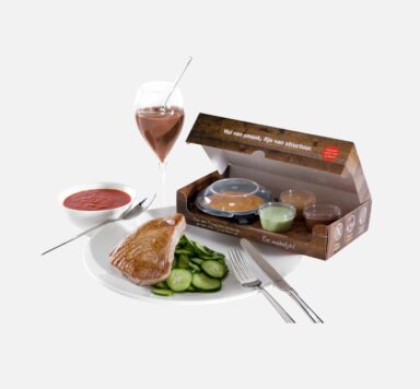 IDDSI-maaltijd uit het proefpakket van Fijnproevers, geserveerd op een bord.
